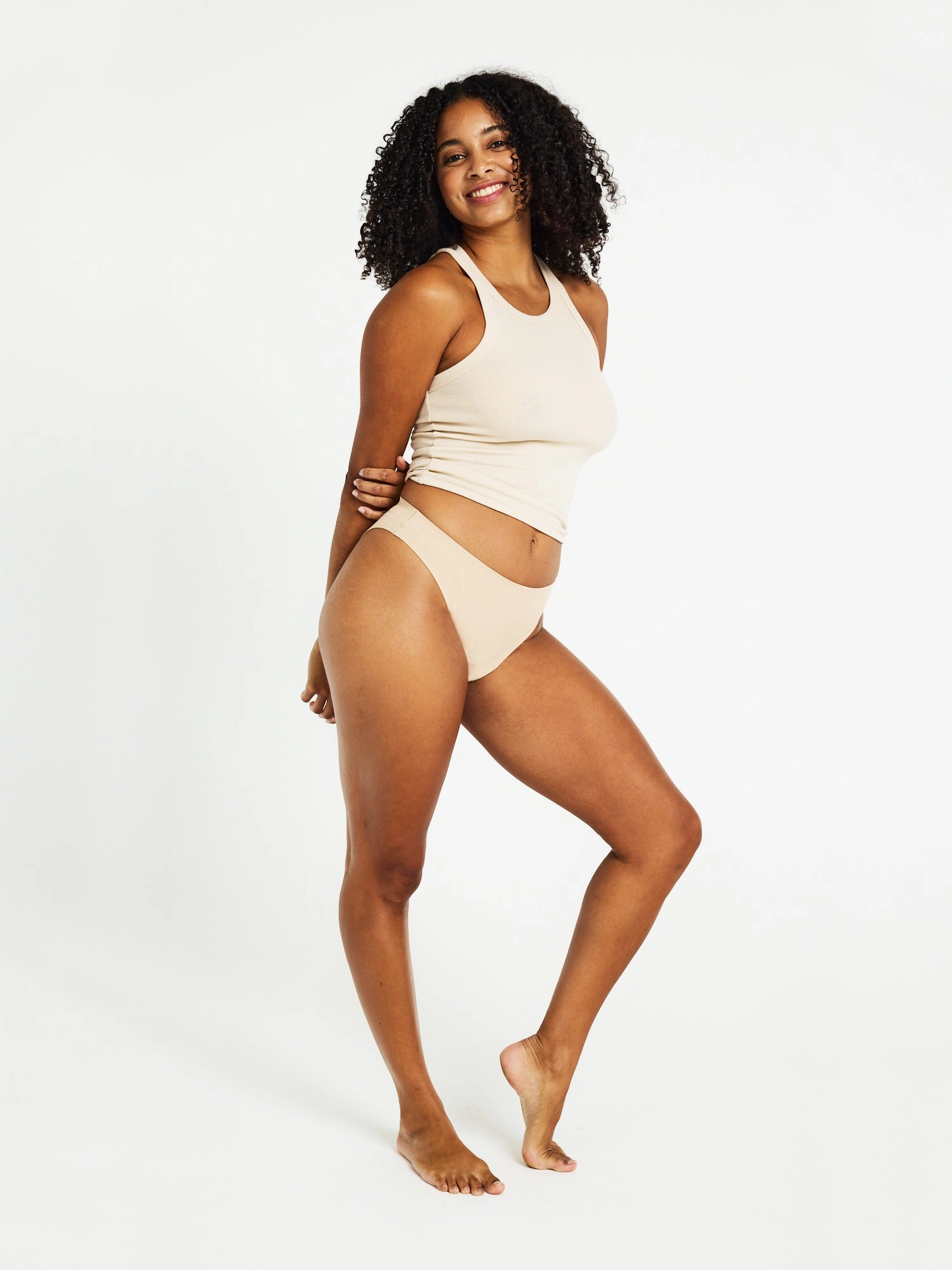 Au Naturel Seamfree Hi-Leg Cheeky Light Porcelain