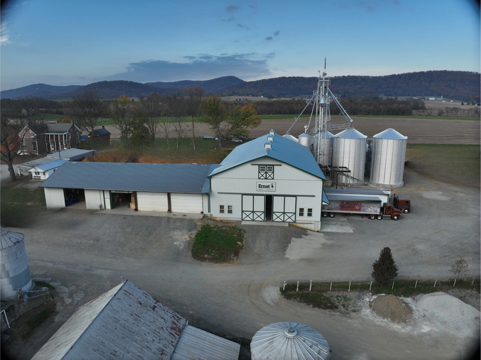 Wholesome Harvest Non-GMO Soy-Free Pastured Poultry Grower 19% For growing chickens or ducks
